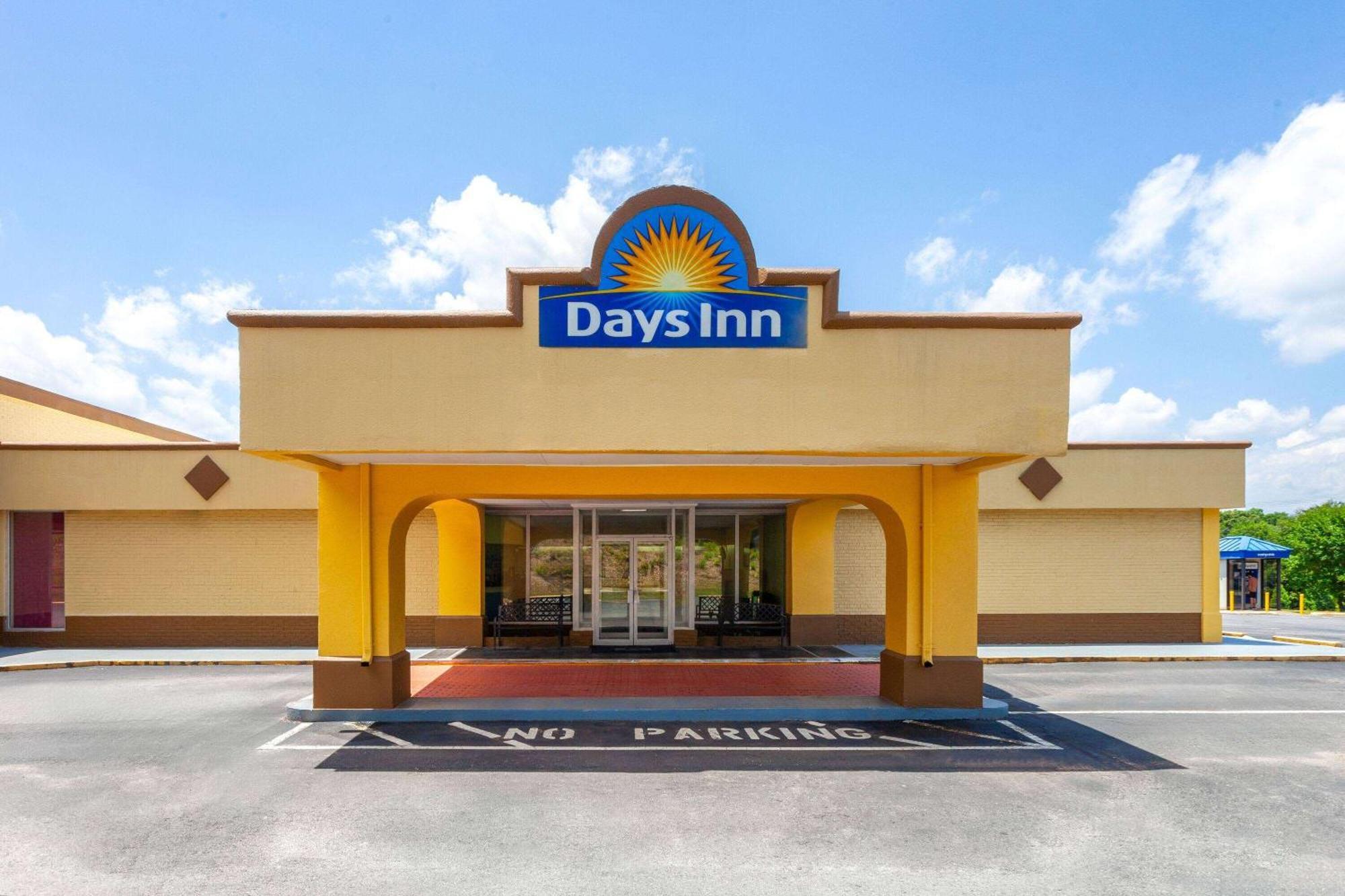 Days Inn By Wyndham Shelby Εξωτερικό φωτογραφία