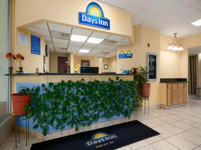 Days Inn By Wyndham Shelby Εξωτερικό φωτογραφία